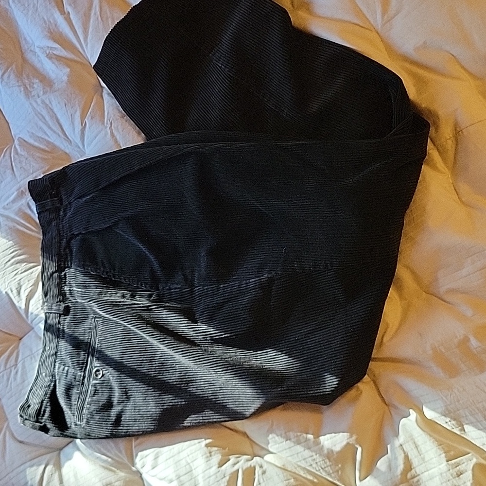 Men’s Gap Relax Fit Black Corduroy Pants 34 X 32